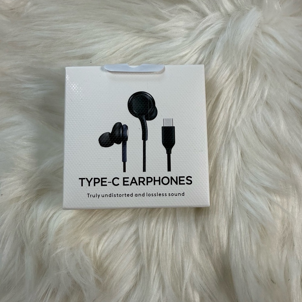 Type-C Earphones